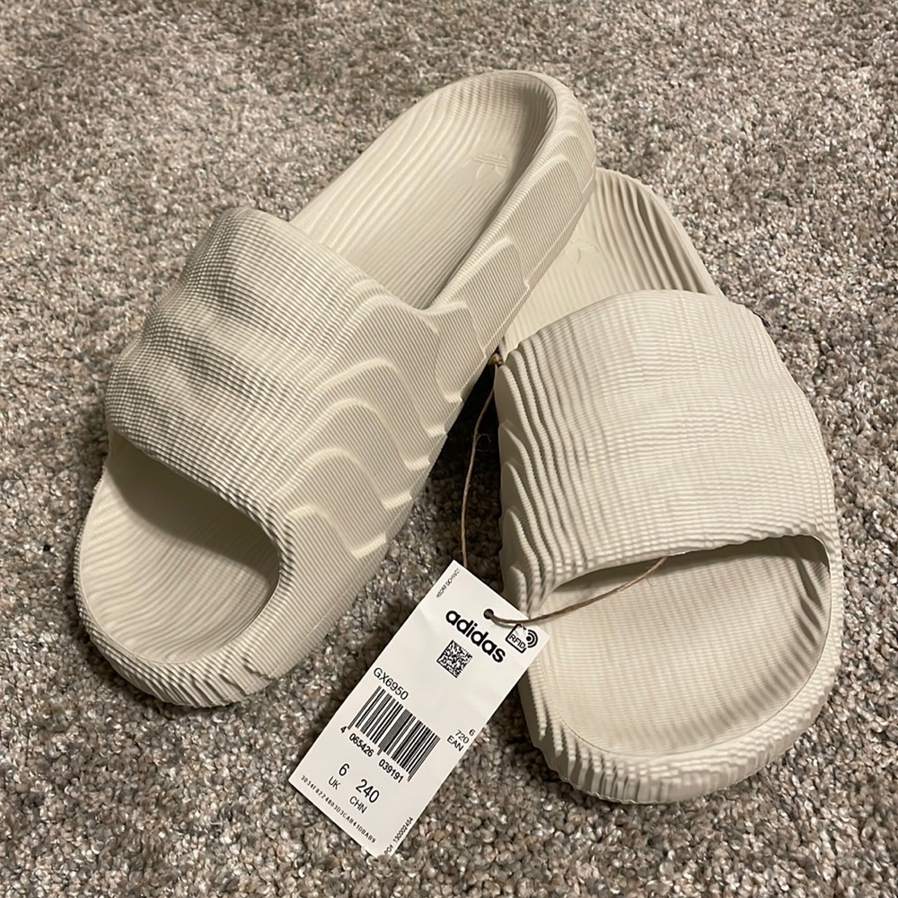 brand new addidas adillete sandals bone